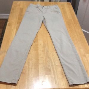American Eagle Khakis Woman’s